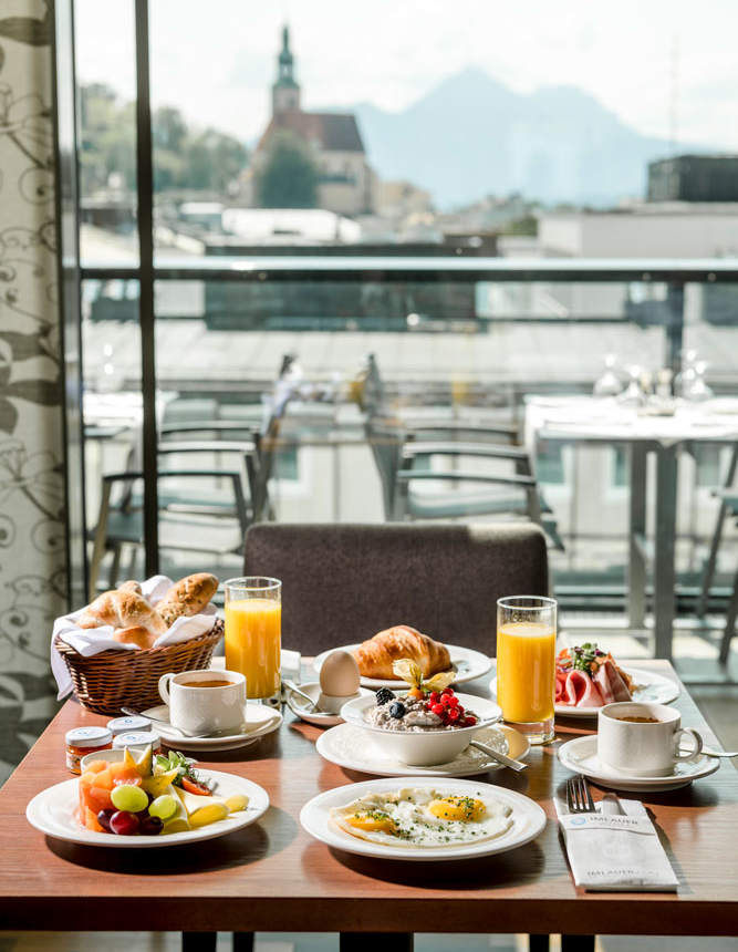 IMLAUER-Hotel-PITTER-Salzburg-fruehstueck-mit-aussicht-e1571301535638 IMLAUER-Hotel-PITTER-Salzburg-fruehstueck-mit-aussicht-e1571301535638